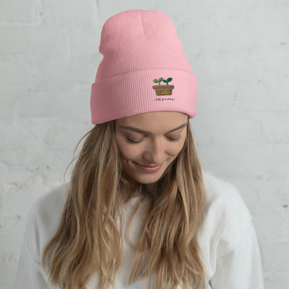 Umgeschlagene Beanie "STILL GROWING"