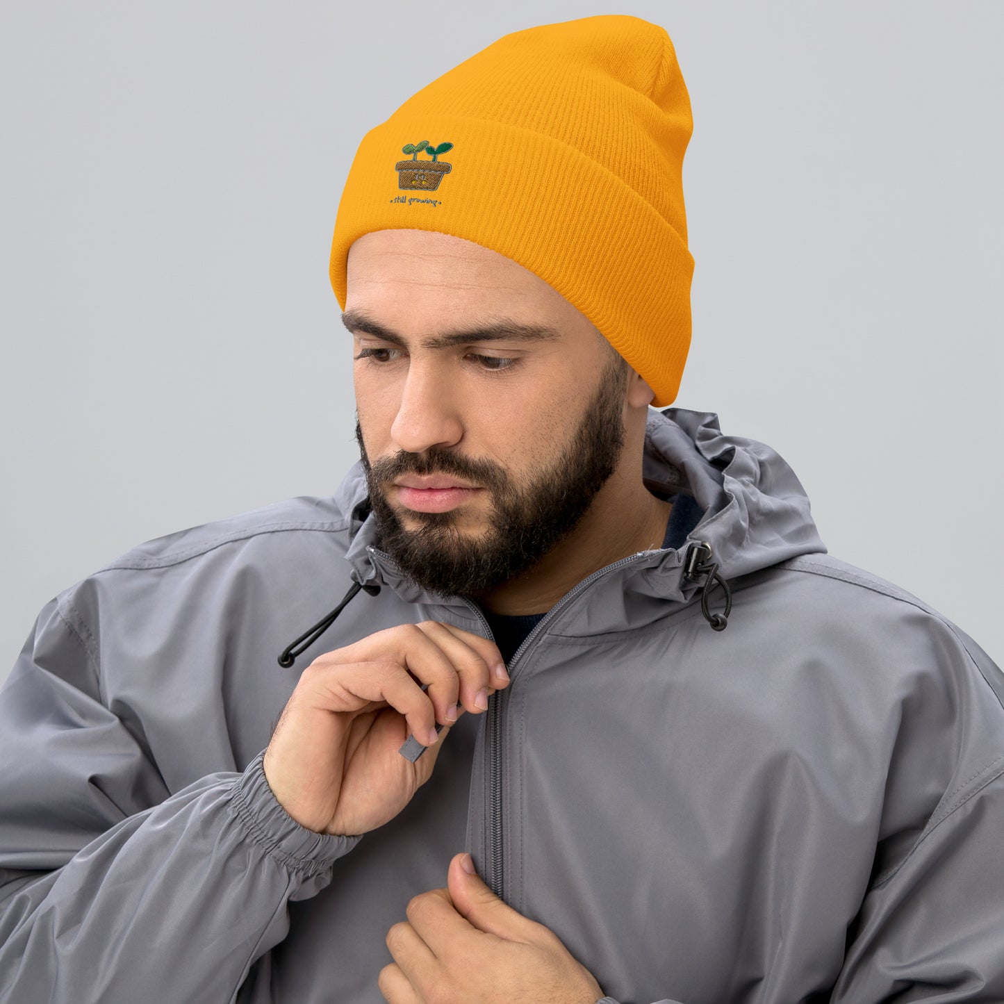 Umgeschlagene Beanie "STILL GROWING"
