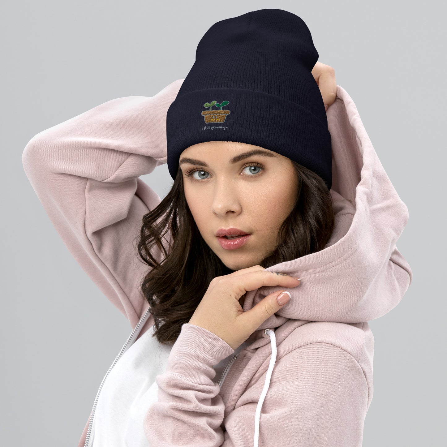Umgeschlagene Beanie "STILL GROWING"