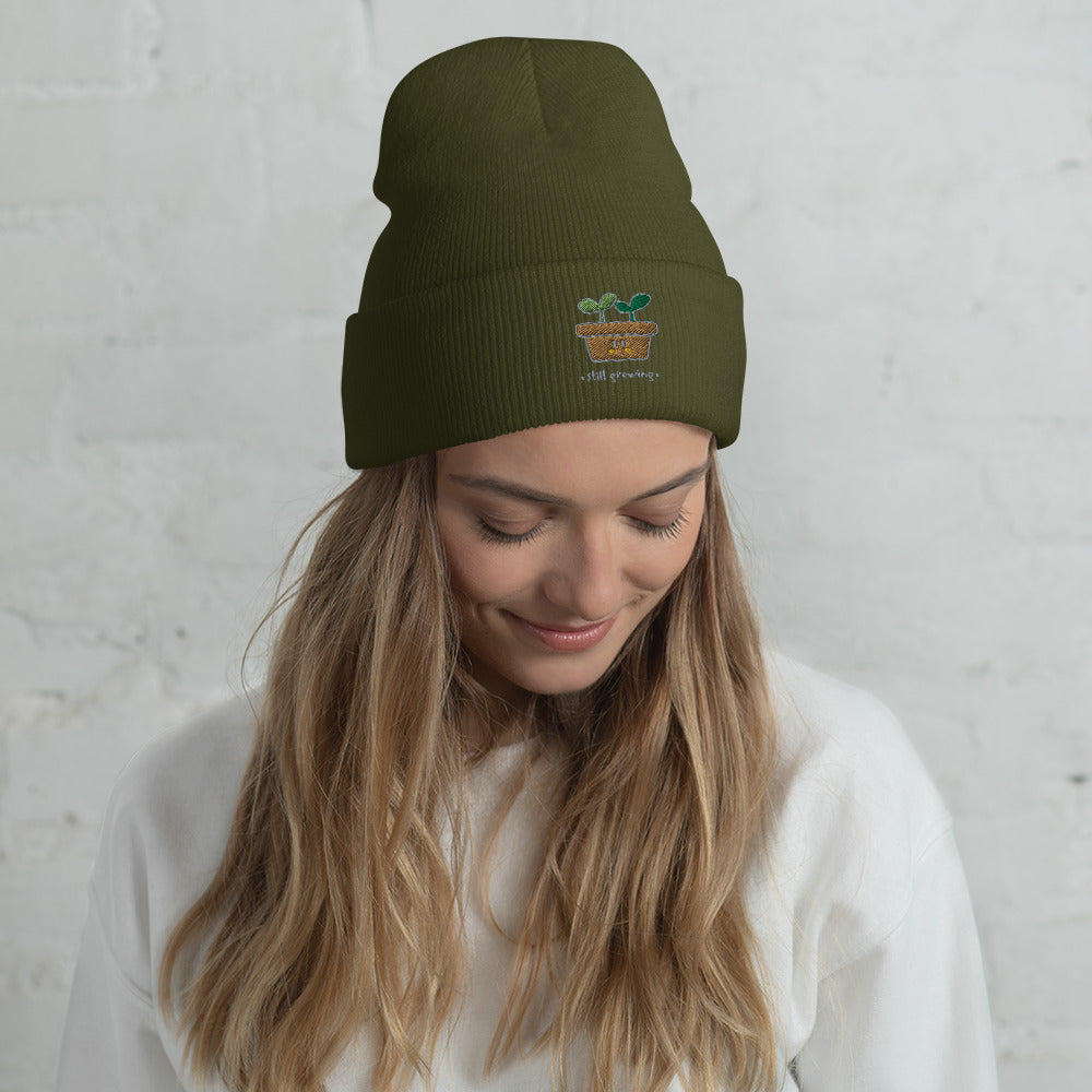 Umgeschlagene Beanie "STILL GROWING"